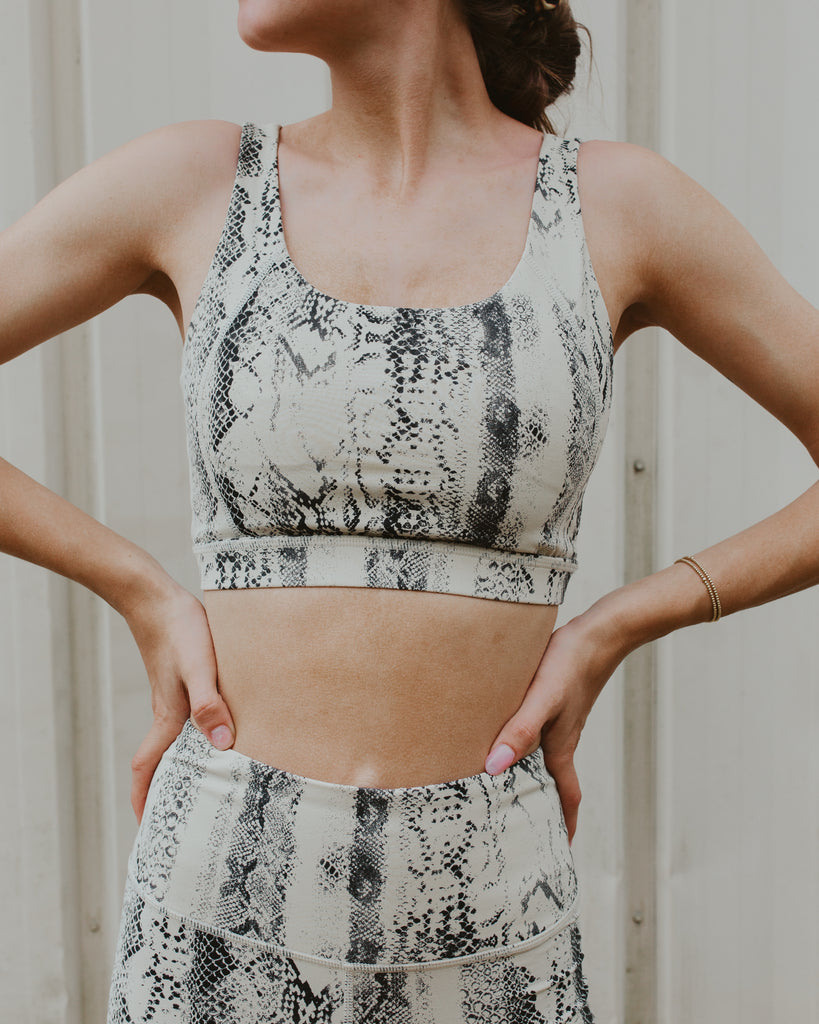 Snake Python Bra Top Snake Skin Pattern Sports Bra – Clean Eatz Merch