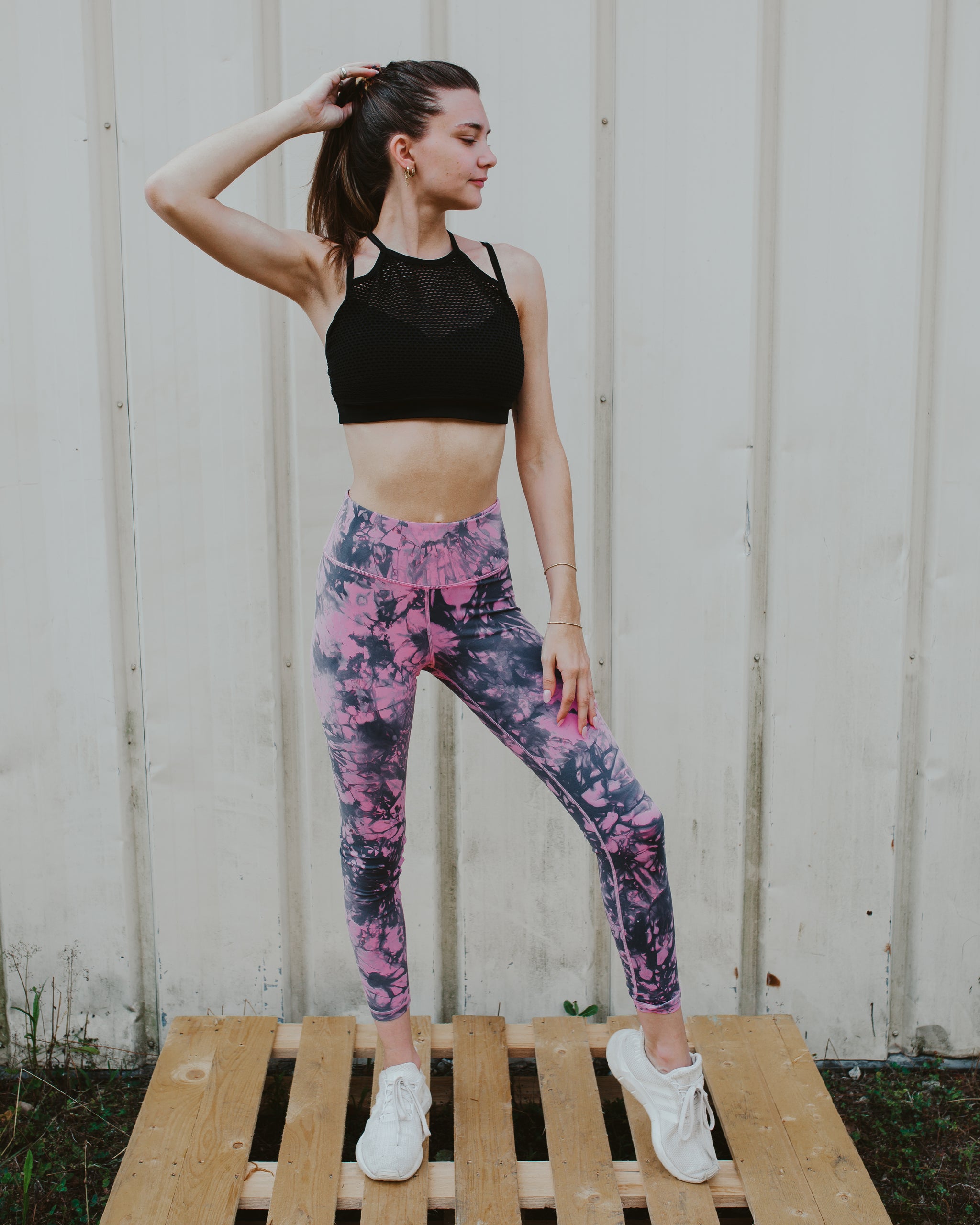 PINK VS Large Tie Dye Sweatshirt & Matching Medium Tie sold Dye Mesh Legging